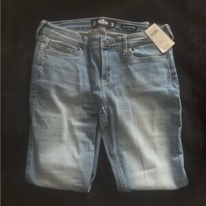 Hollister low rise super skinny Jean Light Wash 9R